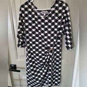 Robbie Bee Womans Medium Black White Geometric Dress Workwear